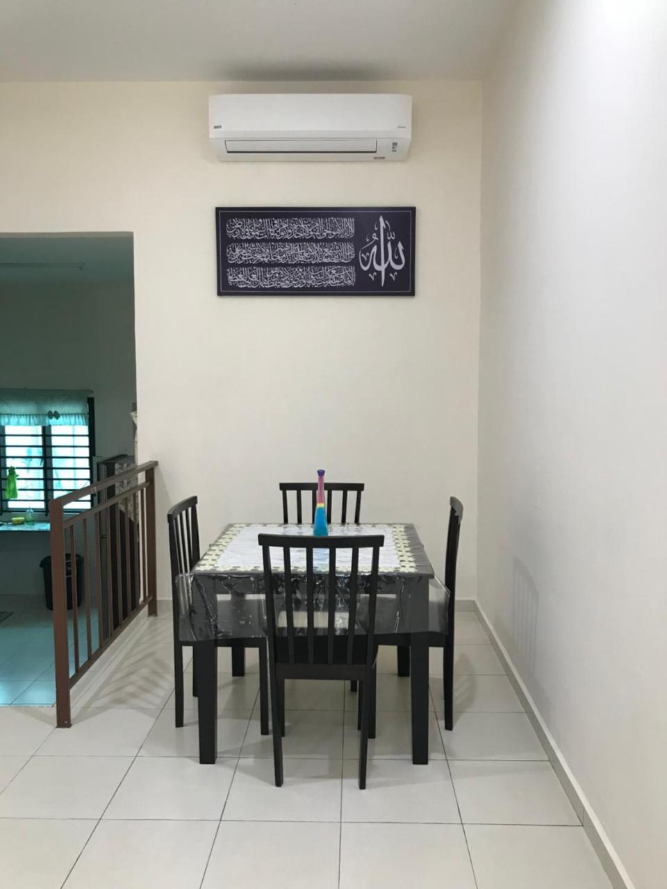 Homestay Rumah *